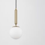 Złota lampa wisząca Veliana - biała kula