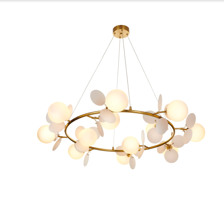 Żyrandol w stylu art deco Chic 105 cm - białe płatki