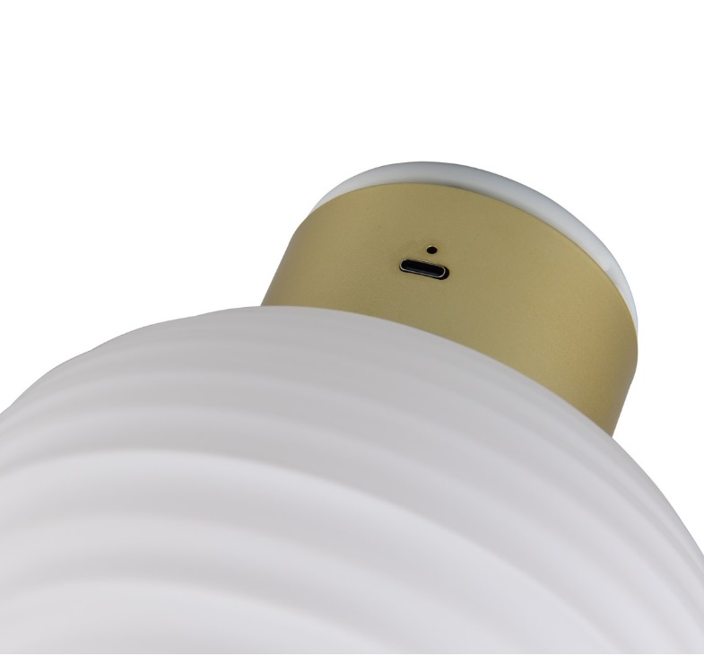 Biały kinkiet z baterią Earl LED USB