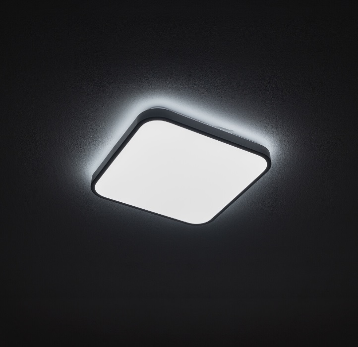 Biały plafon łazienkowy IP44 Agnes Square LED PRO S