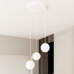 3-punktowa biała lampa wisząca Royal 3 nad stół