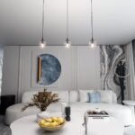Bezbarwna lampa wisząca do salonu Cosmo - przezroczysta kula
