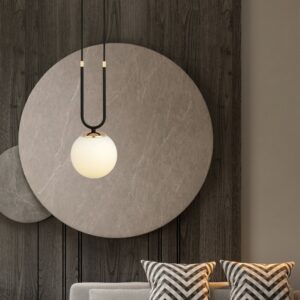 Czarno-złota lampa wisząca Glam - kula na łuku
