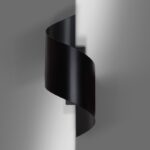 Designerski kinkiet Spiner - z czarnego metalu