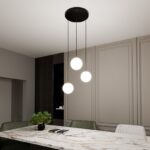 Elegancka lampa sufitowa wisząca Royal 3 - złote akcenty