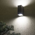 Geometryczny kinkiet na elewację Mini II IP44 - góra-dół