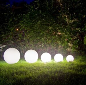 Lampa kula do ogrodu G400 - dekoracyjna