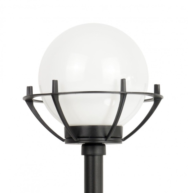 Lampa ogrodowa stojąca Kula z koszykiem IP43