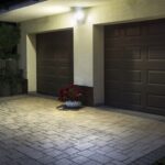 Reflektor zewnętrzny nad bramę garażową Duo LED 36W - na elewację