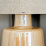 elegancka mala lampa stołowa do jasnego wnetrza - sanatana 4 concepts