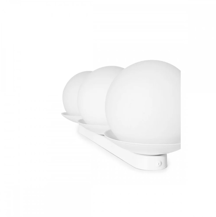 Biała potrójna lampa sufitowa kule - Kuul B IP44