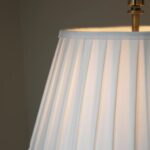 Klasyczna lampa stojąca Oxford - plisowany abażur