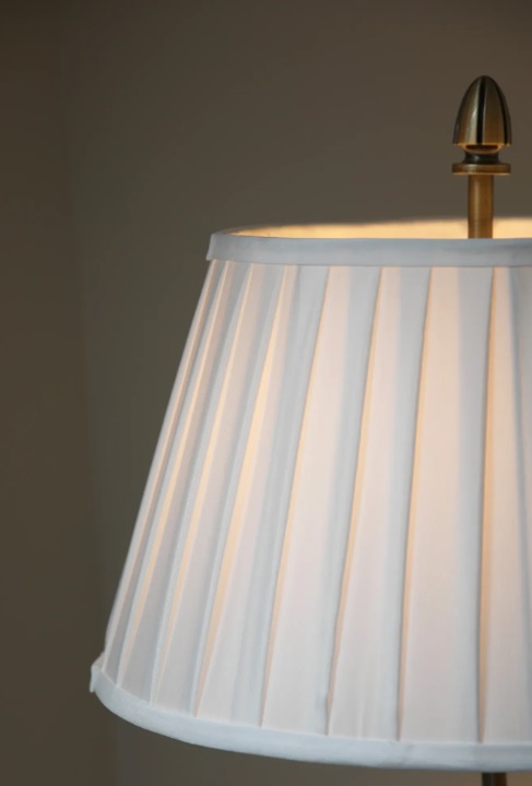 Klasyczna lampa stojąca Oxford - plisowany abażur