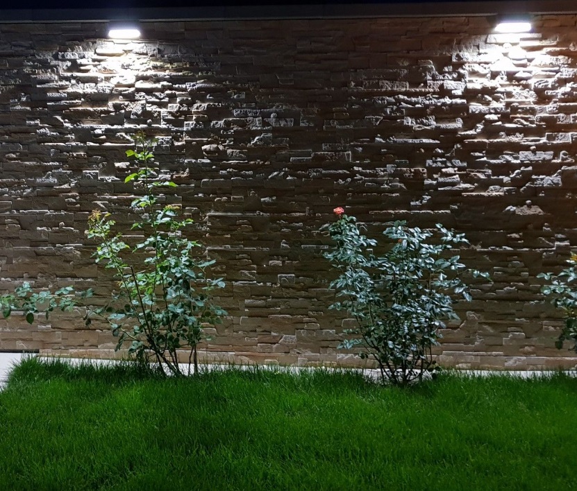 Lampa zewnętrzna do ogrodzenia i ścian Mur PC LED IP65 - ciemnoszara