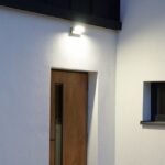 Lampa nad drzwi lub ogrodzenie Ren LED 21W IP65