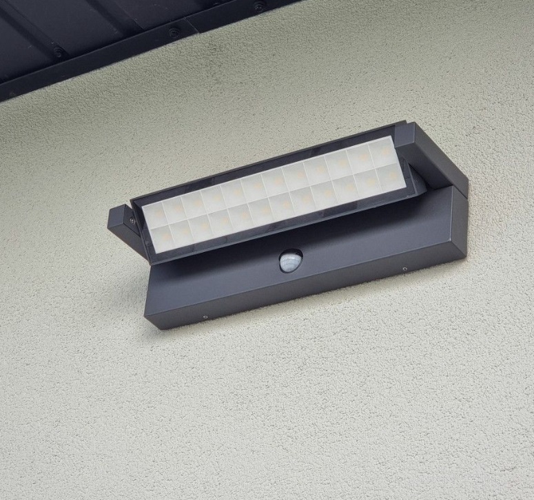 Lampa nad wejście do domu Ren LED 27W IP65 - ruchoma