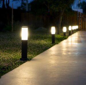 Minimalistyczna lampa stojąca zewnętrzna Inox ST45 IP44 - czarna
