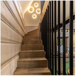 Złoty kinkiet Platillo 16 LED CCT - designerski