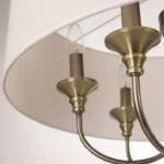 Złoto-biały żyrandol wiszący do salonu Abu Dhabi 2 - świecznik