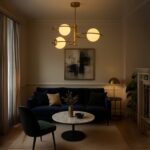 Złoty żyrandol sufitowy do salonu Dorado 3 - białe kule