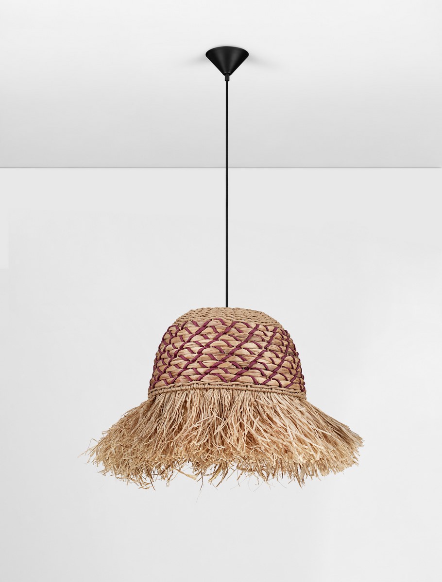 lampa wiszaca w stylu boho z fredzlami z sznurkami