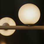 Beżowa lampa wisząca Ardi nad wyspę - podłużna