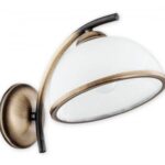 Kinkiet ścienny Altea – patynowa oprawa i klosz alabastrowy