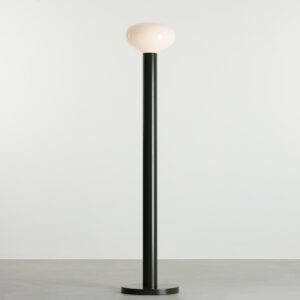 Zielona lampa podłogowa Flo Moss 26 - mleczny klosz