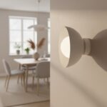 Biały plafon kinkietowy na korytarz Bibi - kopuła