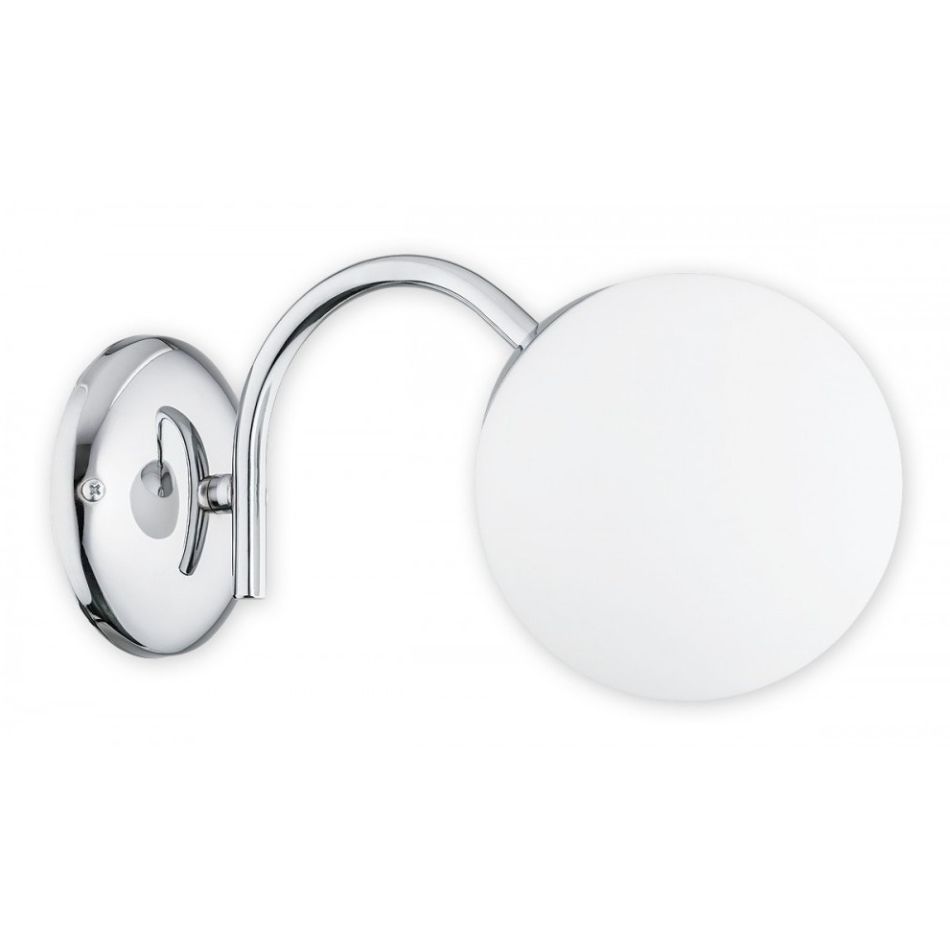 Chromowany kinkiet ścienny Nol z białą kulą - do salonu