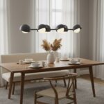 Czarna lampa wisząca Boom 6 do jadalni