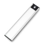 Srebrna lampka do szafy Closet Light 20 cm - oświetlenie LED