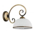 Złoty kinkiet klasyczny Indra - mleczne szkło