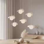 Żyrandol wiszący nad stół w salonie Ritual 6 - biały