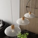 Biała lampa wisząca Kobe 3 - perforowane białe metalowe klosze