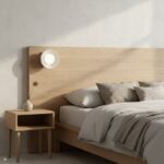 Biały metalowy kinkiet Ozzy na wezgłowie do łóżka- klosz kula - Emibig