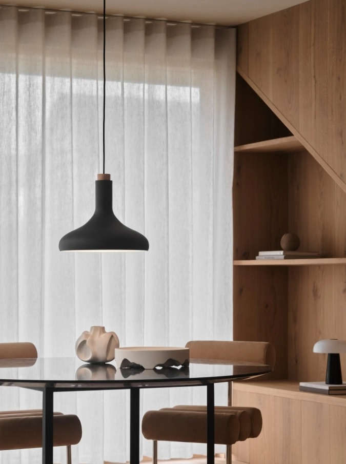 Czarna lampa wisząca Fuji z drewnianym detalem - Nordlux