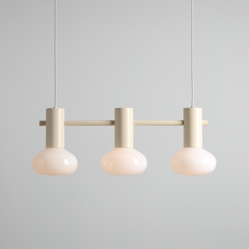 Lampa wisząca nad wyspę Flo 3 Cream - owalne szklane klosze