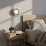 Mały okrągły beżowy kinkiet Lulu do sypialni nad szafkę nocną - klosz kula