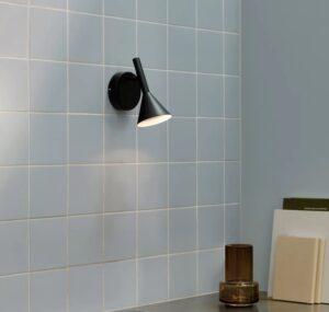 Minimalistyczny czarny kinkiet Kelvis - stożkowy ruchomy klosz