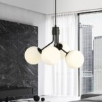 Nowoczesna lampa nad stół Nova 4 czarny stelaż - białe szklane kule