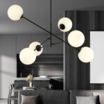 Nowoczesny żyrandol Linear 6 czarny - sześć białych kul - do salonu