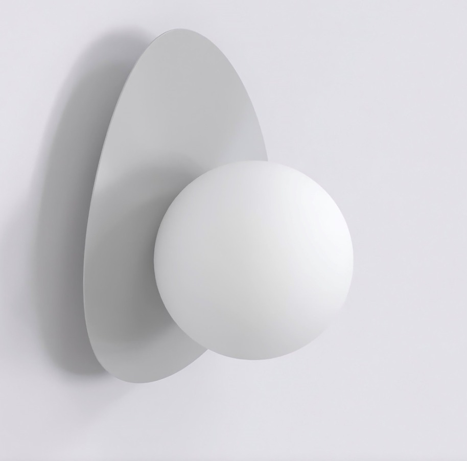 Szary kinkiet do lustra Ovo metalowy - szklana mleczna kula