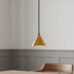 Złoty zwis Elit nad blat kuchenny - stożkowy metalowy klosz