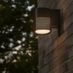 Aluminiowy kinkiet zewnętrzny na elewację Sidara IP54 czarny - z perforacją