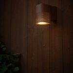 Brązowy kinkiet zewnętrzny na elewację Sidara IP54 - niezwykły efekt świetlny