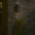 Czarny kinkiet Clarini Nordlux na elewację - prostopadłościan