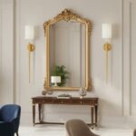 Kinkiet Dama 92 w stylu glamour - złoty z białym abażurem