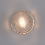 Kinkiet LED Carmello z okrągłym prązkowanym przezroczystym kloszem i złotym korpusem