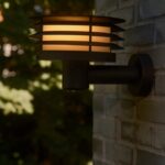 Kinkiet zewętrzny Cirella na elewację - odporny na warunki atmosferyczne